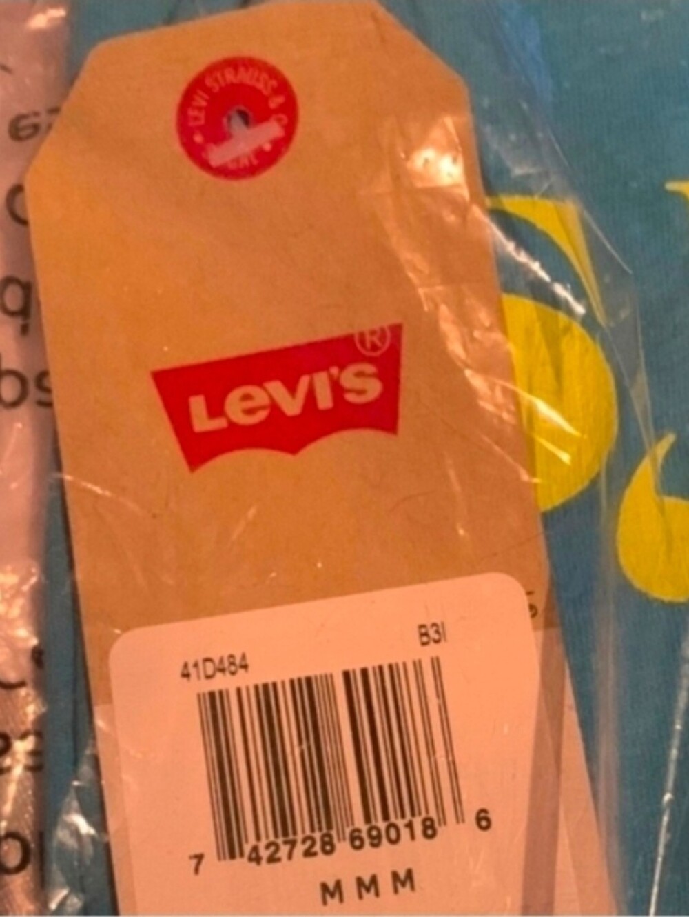 LEVI'S Blue Tee with Yellow Logo - Unisex Short Sleeve Size Medium - Picture 4 of 7